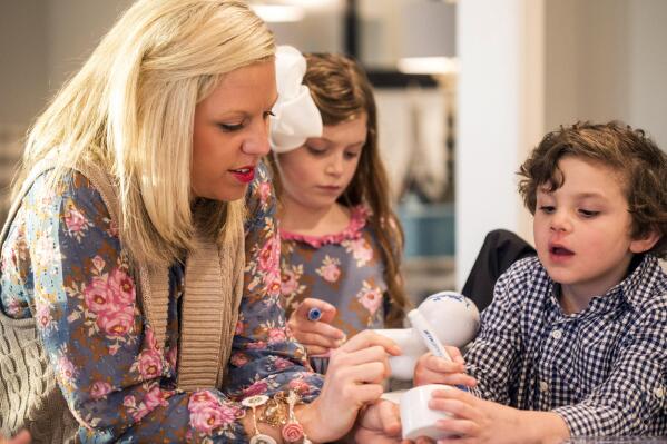 Can children predict shop pregnancy